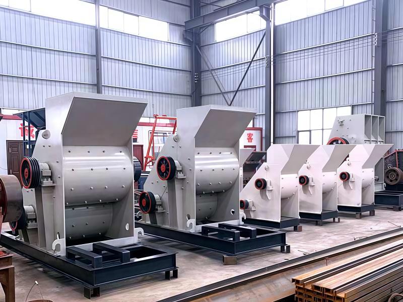 Double Stage Hammer Crusher Photo